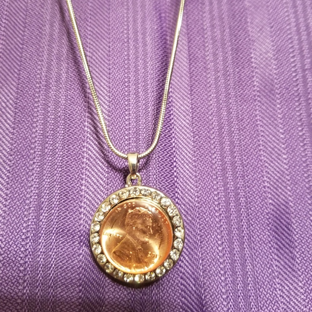 Treasure snap necklace